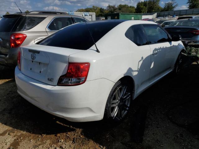 JTKJF5C74C3036570 - 2012 TOYOTA SCION TC WHITE photo 4