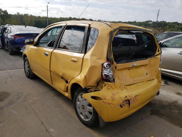 KL1TD62615B421685 - 2005 CHEVROLET AVEO BASE YELLOW photo 3