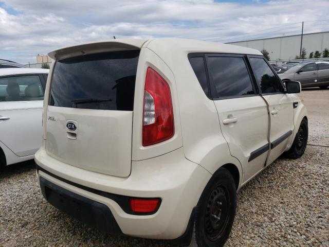 KNDJT2A57C7356149 - 2012 KIA SOUL WHITE photo 4