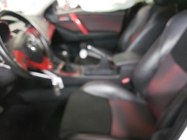 JM1BL1L31D1778478 - 2013 MAZDA SPEED 3 WHITE photo 5
