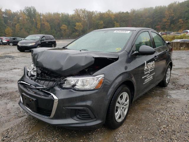 1G1JB5SG4H4140314 - 2017 CHEVROLET SONIC LS GRAY photo 2