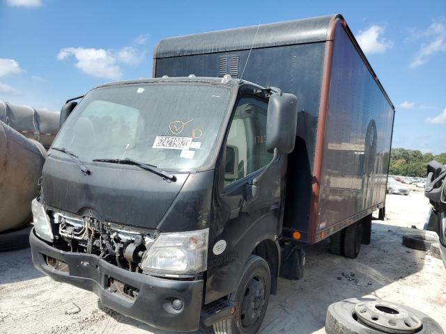 JHHSDM2H2JK006537 - 2018 HINO 195 BLACK photo 2