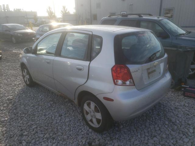 KL1TD66688B141499 - 2008 CHEVROLET AVEO BASE SILVER photo 3