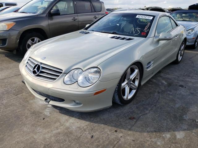 WDBSK75F03F012058 - 2003 MERCEDES-BENZ SL 500R CREAM photo 2