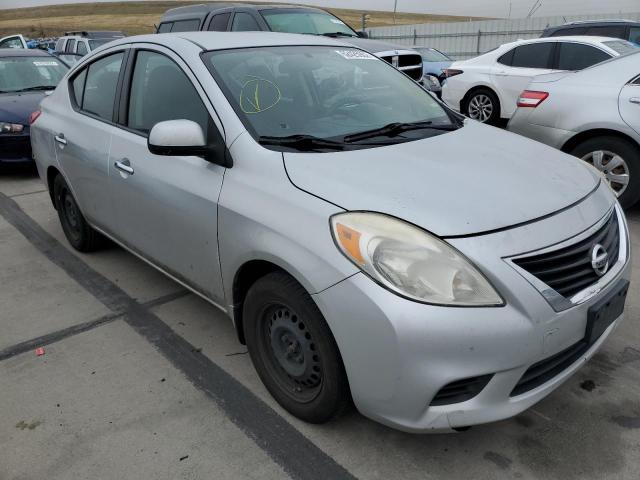 3N1CN7AP5EK449857 - 2014 NISSAN VERSA S SILVER photo 1