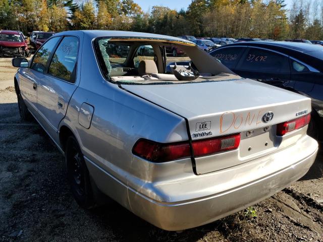 4T1BG22K8XU602397 - 1999 TOYOTA CAMRY CE SILVER photo 3