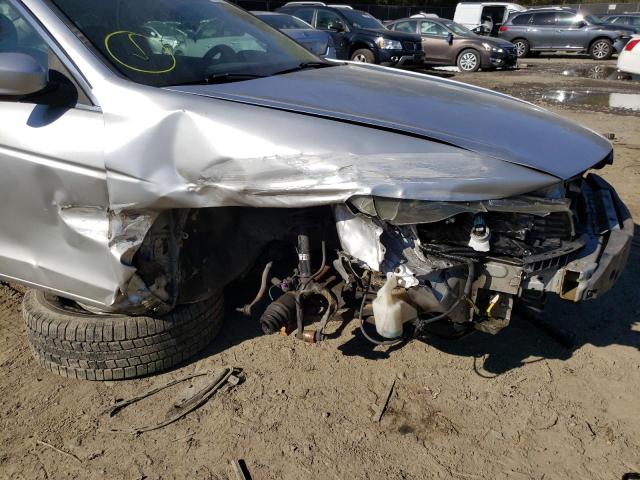 1HGCS1B38BA014375 - 2011 HONDA ACCORD LX- SILVER photo 9