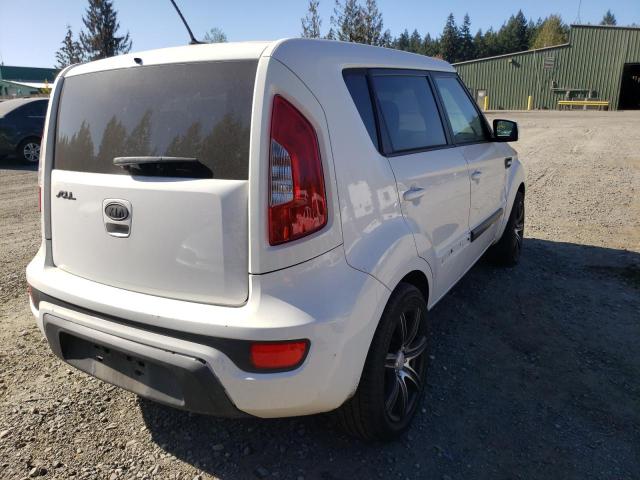 KNDJT2A59C7430624 - 2012 KIA SOUL WHITE photo 4