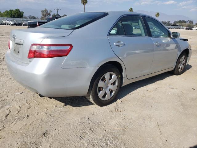 4T1BE46KX7U639432 - 2007 TOYOTA CAMRY CE SILVER photo 4