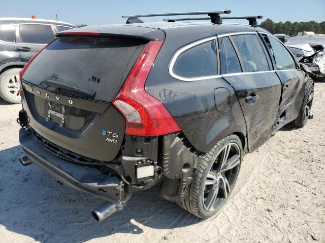 YV149MSS5H1361513 - 2017 VOLVO V60 T6 R-D BLACK photo 4