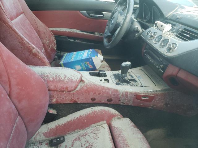 WBALL5C5XDE717228 - 2013 BMW Z4 SDRIVE2 Srebrny zdjęcie 5