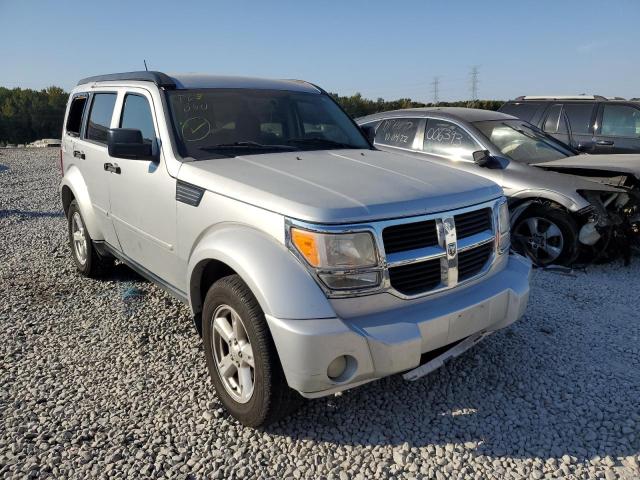 1D8GU28K57W726465 - 2007 DODGE NITRO SXT GRAY photo 1