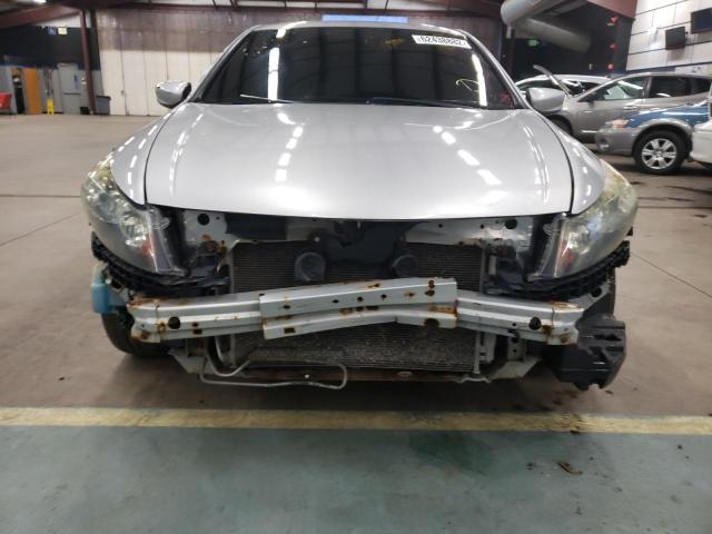 1HGCP26429A005417 - 2009 HONDA ACCORD LXP SILVER photo 9