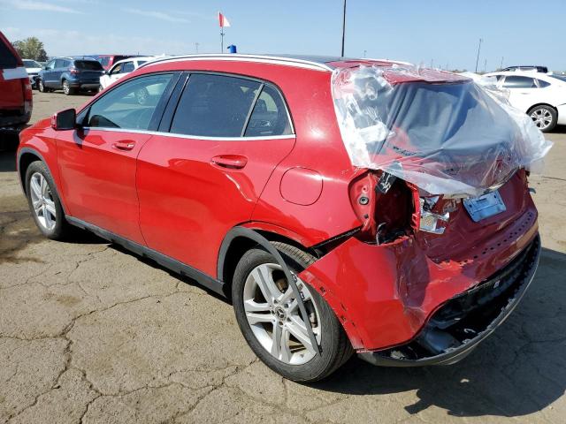 WDCTG4GB5JJ448621 - 2018 MERCEDES-BENZ GLA 250 4M RED photo 3