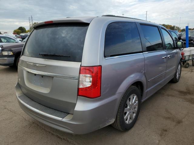 2C4RC1BG9FR628104 - 2015 CHRYSLER TOWN & COU SILVER photo 4