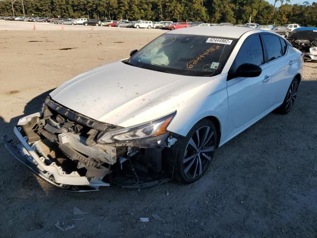 1N4BL4CV6KC108077 - 2019 NISSAN ALTIMA SR WHITE photo 2