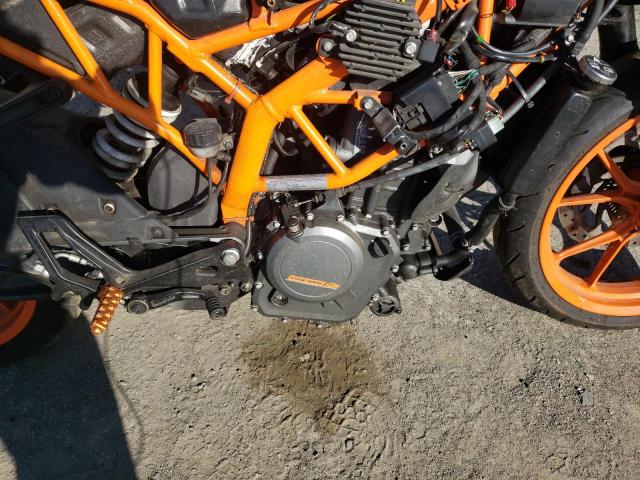 MD2JYJ403FC221820 - 2015 KTM 390 DUKE ORANGE photo 7