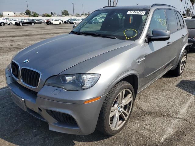 5YMGY0C5XCLK27902 - 2012 BMW X5 M SILVER photo 2