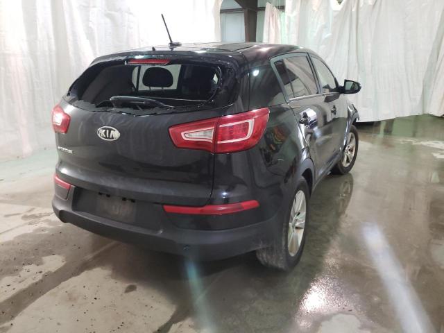 KNDPB3A25C7326477 - 2012 KIA SPORTAGE B BLACK photo 4