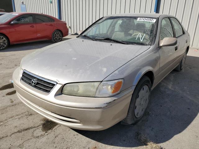 4T1BG22K41U805410 - 2001 TOYOTA CAMRY CE GOLD photo 2