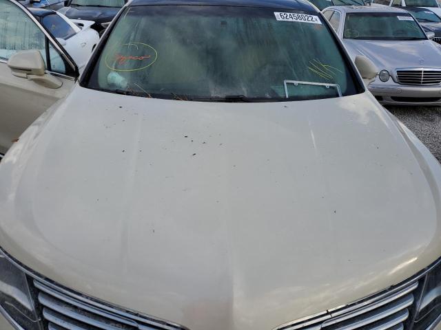 2LMTJ6LR2GBL76912 - 2016 LINCOLN MKX RESERV BEIGE photo 7