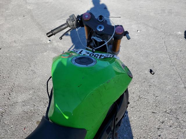 JKBZXJE12DA000985 - 2013 KAWASAKI ZX636 E GREEN photo 5