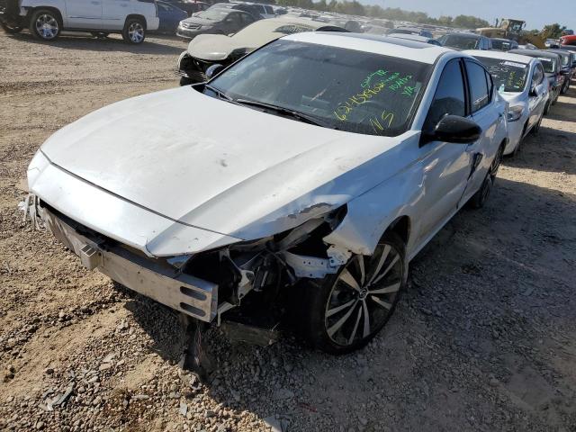 1N4BL4CV5MN389831 - 2021 NISSAN ALTIMA SR WHITE photo 2