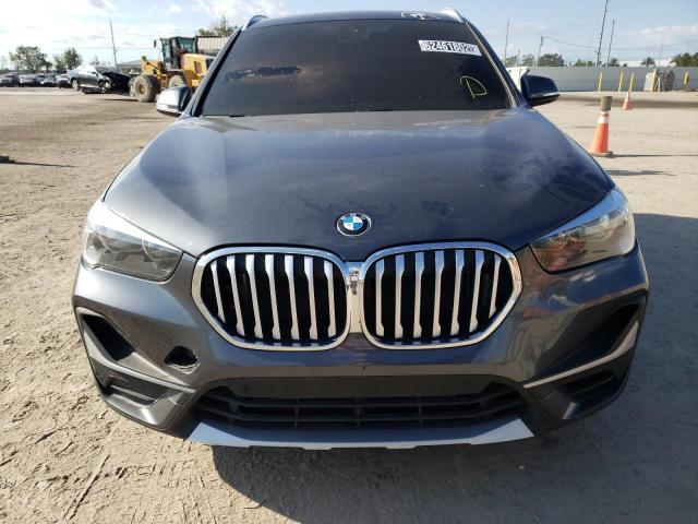 WBXJG7C00M5S99747 - 2021 BMW X1 SDRIVE2 GRAY photo 5