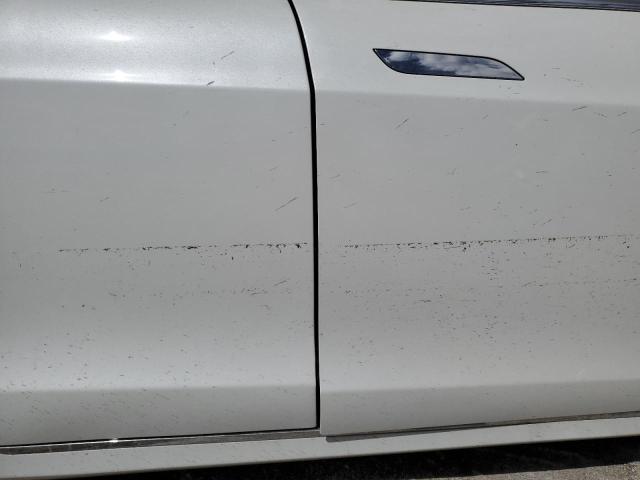 5YJSA1E44JF237276 - 2018 TESLA MODEL S თეთრი ფოტო 9