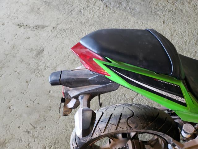 JKAEX8A16EA004704 - 2015 KAWASAKI EX300 A GREEN photo 6