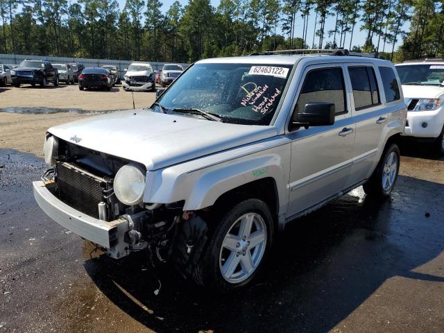 1J4NT4GBXAD643360 - 2010 JEEP PATRIOT LI SILVER photo 2