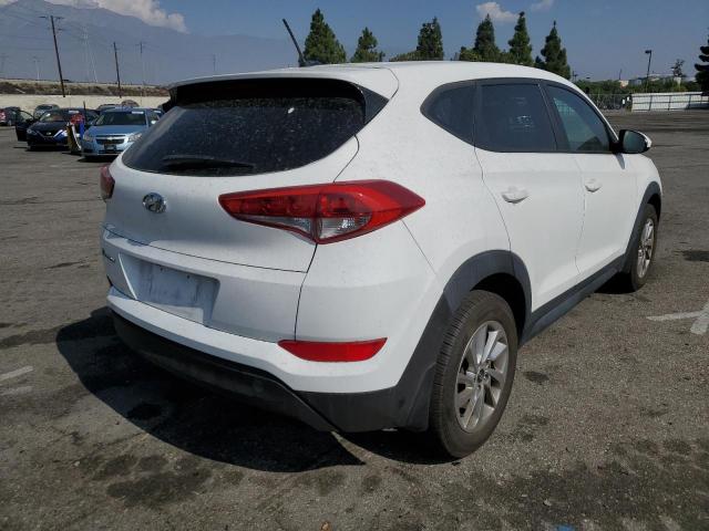 KM8J23A44GU226901 - 2016 HYUNDAI TUCSON SE WHITE photo 4