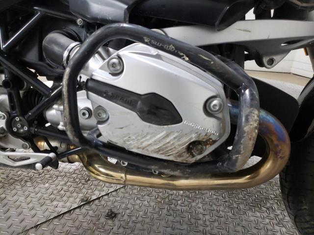 WB10398028ZS26089 - 2008 BMW R1200 R BLACK photo 12