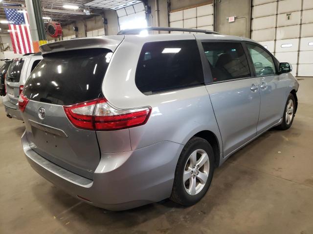 5TDKK3DC3GS752940 - 2016 TOYOTA SIENNA LE SILVER photo 4