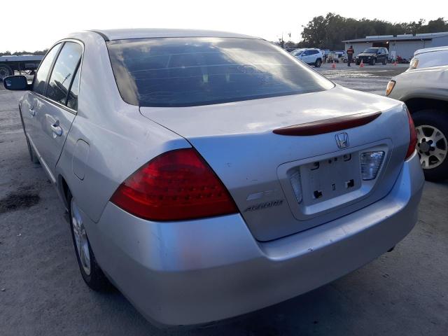 1HGCM56346A123580 - 2006 HONDA ACCORD SE SILVER photo 3