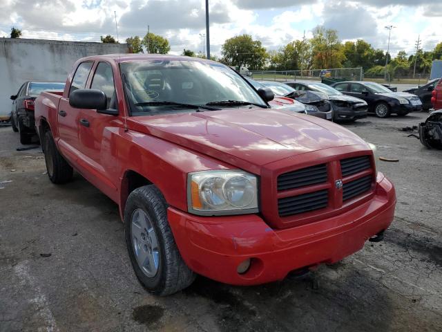 1D7HW48N95S178127 - 2005 DODGE DAKOTA QUA RED photo 1