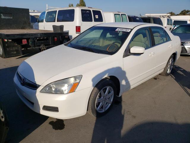 1HGCM56317A020084 - 2007 HONDA ACCORD SE WHITE photo 2