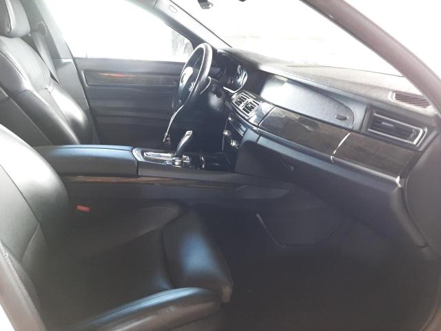 WBAKA8C52CDX01175 - 2012 BMW 750 I WHITE photo 5