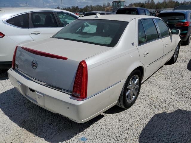 1G6KD5EYXAU108339 - 2010 CADILLAC DTS LUXURY WHITE photo 4