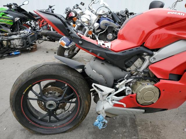 ZDMDAGNW3JB004476 - 2018 DUCATI PANIGALE V RED photo 6