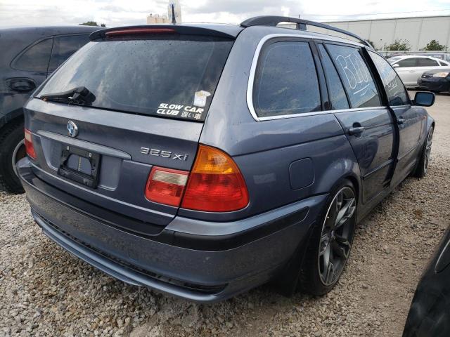 WBAEP33412PF00132 - 2002 BMW 325 XIT GRAY photo 4