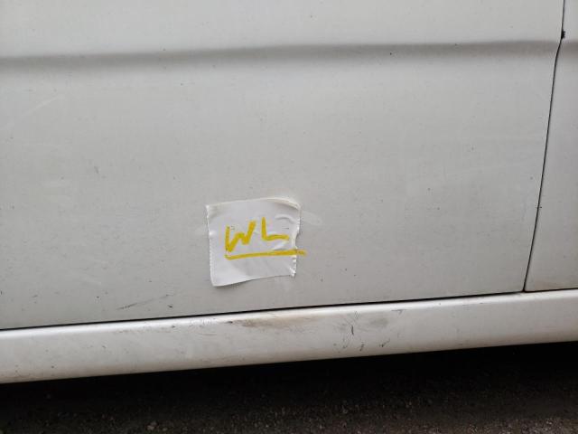 KL1TJ52664B269730 - 2004 CHEVROLET AVEO LS 白色 照片 9