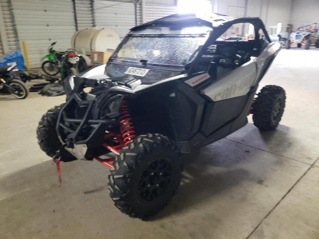 3JBVGAY4XLK001218 - 2020 CAN-AM MAVERICK X SILVER photo 2