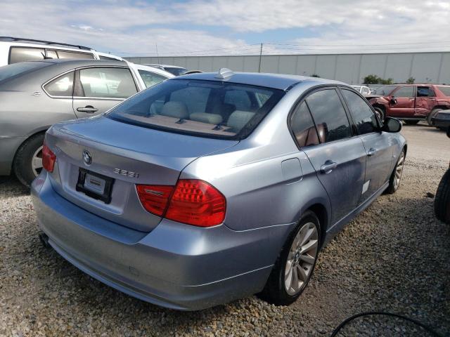 WBAPH77559NM29052 - 2009 BMW 328I BLUE photo 4