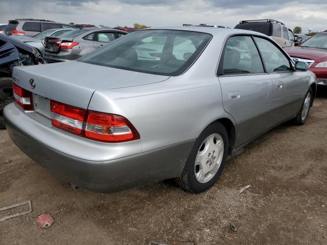 JT8BF28G4Y0283288 - 2000 LEXUS ES 300 SILVER photo 4