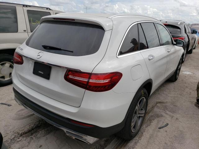 WDC0G4JB8JV080603 - 2018 MERCEDES-BENZ GLC 300 WHITE photo 4