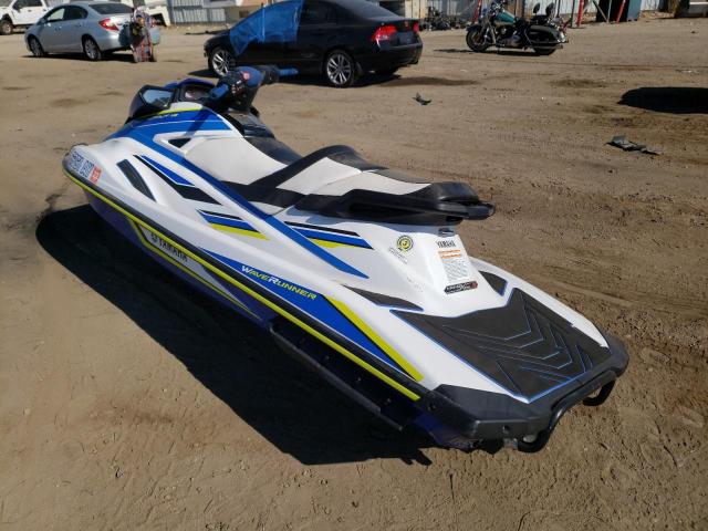 YAMA0640B919 - 2019 YAMAHA VXR WHITE photo 3