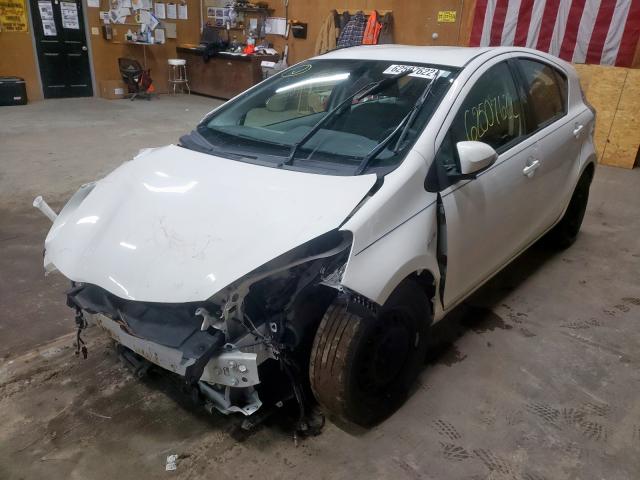 JTDKDTB36C1527562 - 2012 TOYOTA PRIUS C WHITE photo 2