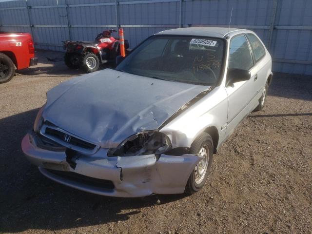 2HGEJ6428TH118039 - 1996 HONDA CIVIC CX SILVER photo 2