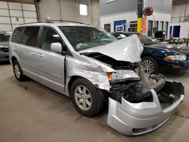 2A8HR54149R651233 - 2009 CHRYSLER TOWN & COU SILVER photo 1